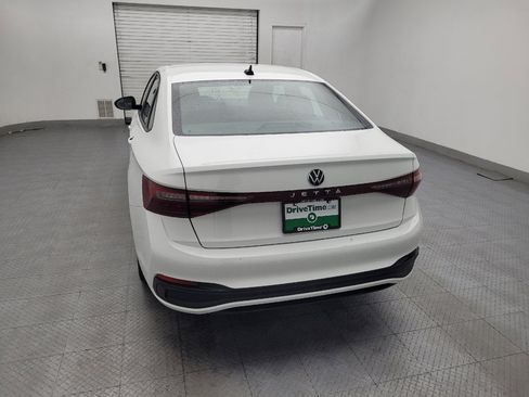 Used 2025 Volkswagen Jetta Sport FWD image 6