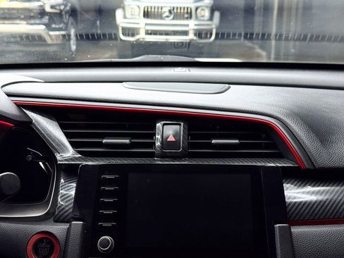 Used 2019 Honda Civic Type R image 23