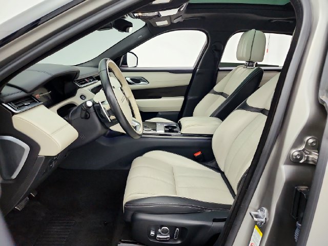 Used 2018 Land Rover Range Rover Velar AWD/4WD image 21