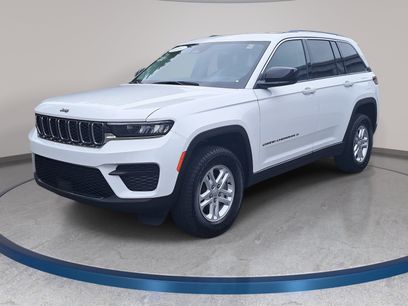 Used 2023 Jeep Grand Cherokee Laredo
