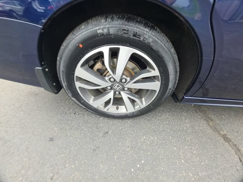Used 2023 Honda Odyssey Touring image 11