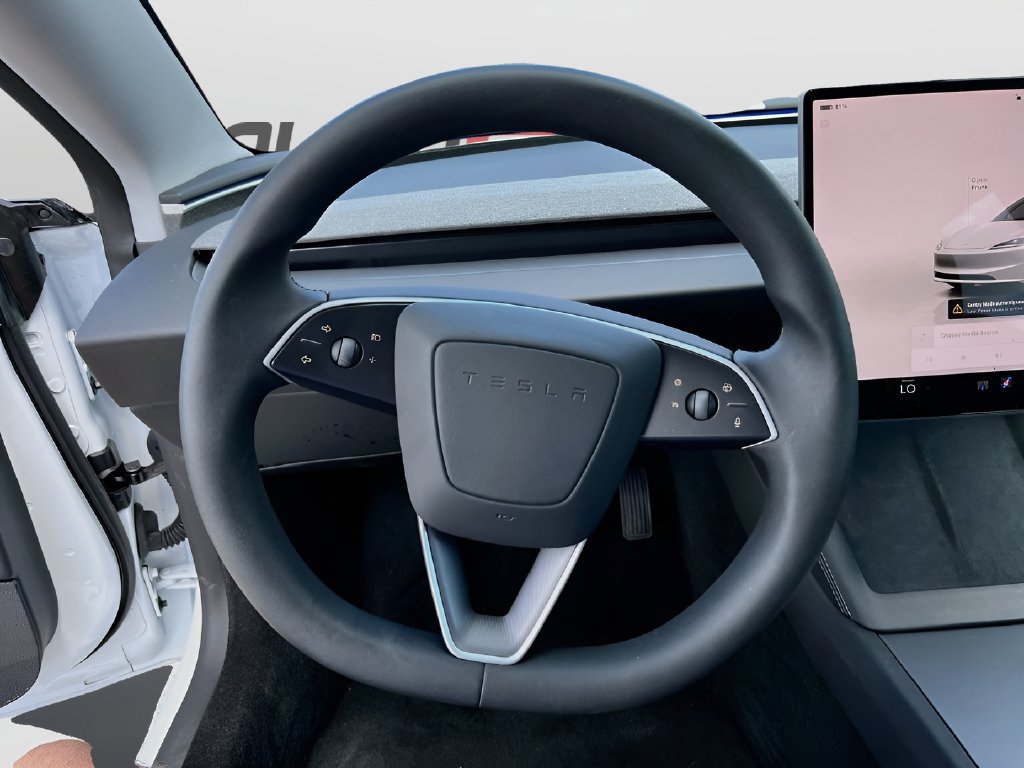 Used 2025 Tesla Model 3 Long Range RWD image 11