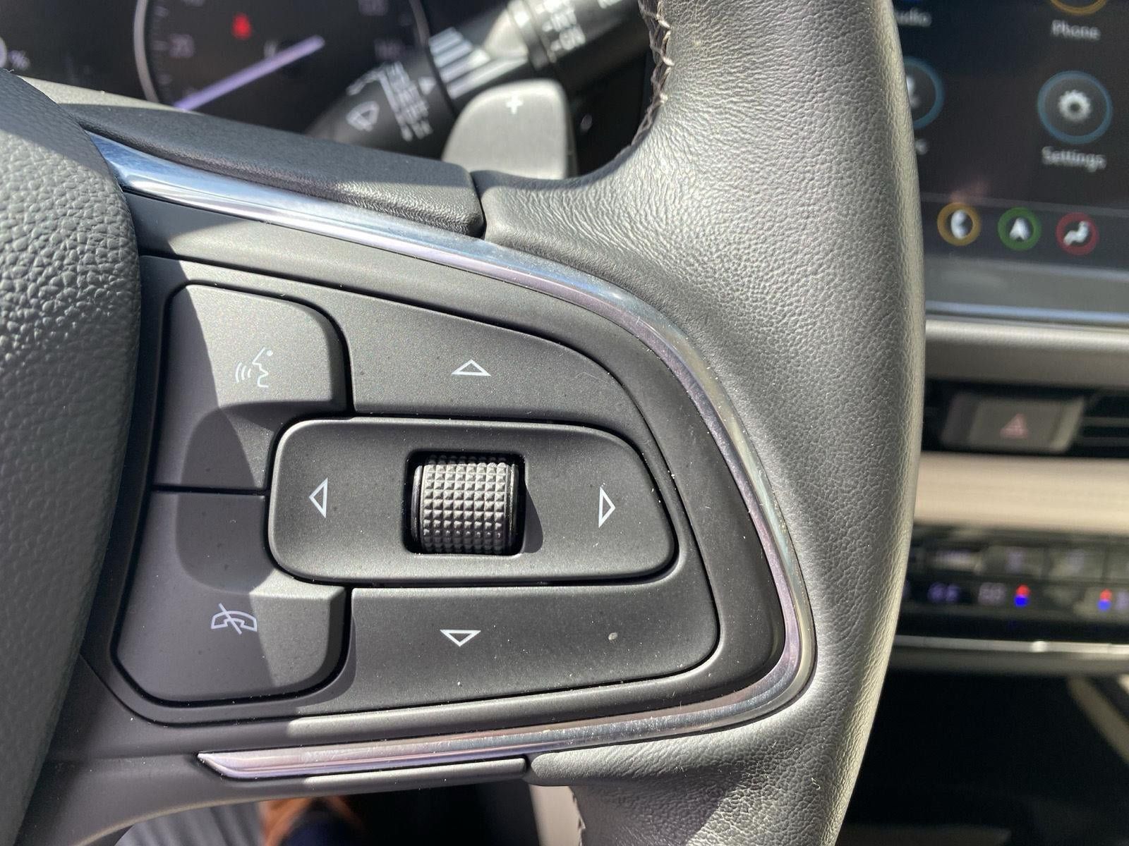 Used 2023 Buick Envision Avenir AWD/4WD image 51