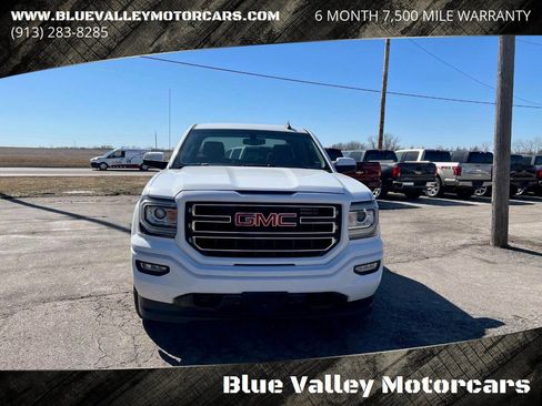 Used 2019 GMC Sierra 1500 Limited Elevation w/ Elevation Edition image 2