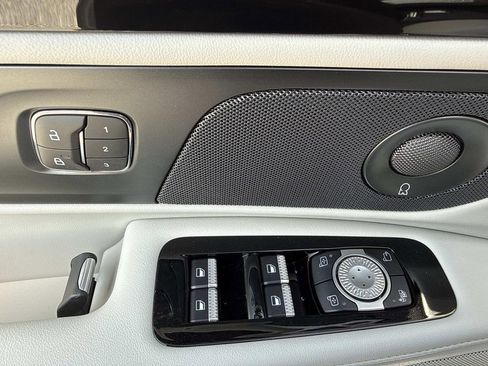 New 2026 Lincoln Nautilus Premier w/ Equipment Group 102A image 19