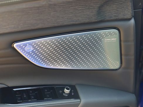 New 2024 Maserati Grecale GT image 17