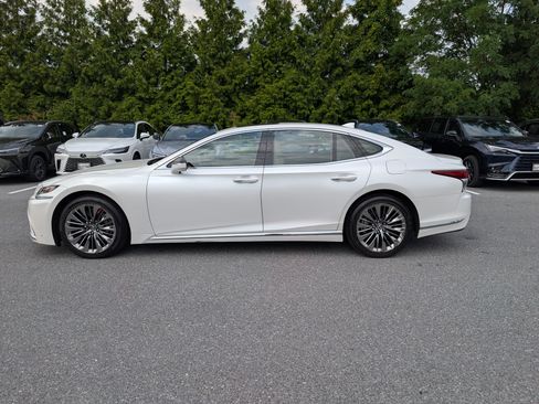 Used 2018 Lexus LS 500 AWD w/ Interior Upgrade Package image 6