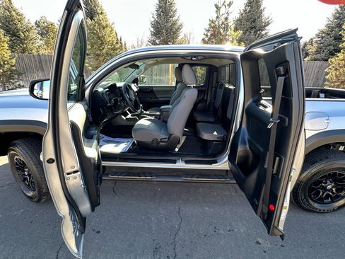 Used 2022 Toyota Tacoma SR w/ SX Package AWD/4WD image 11