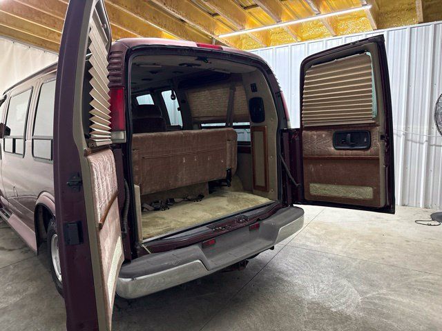 Used 1998 Chevrolet Express 1500 RWD image 10