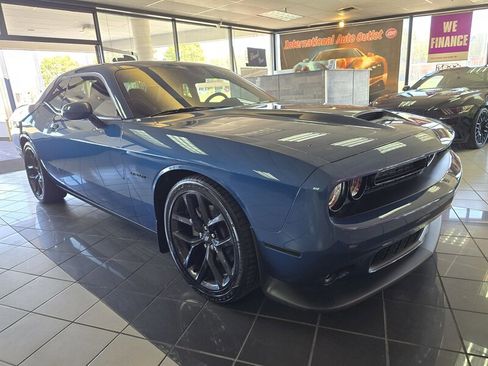 Used 2021 Dodge Challenger R/T w/ Blacktop Package image 3