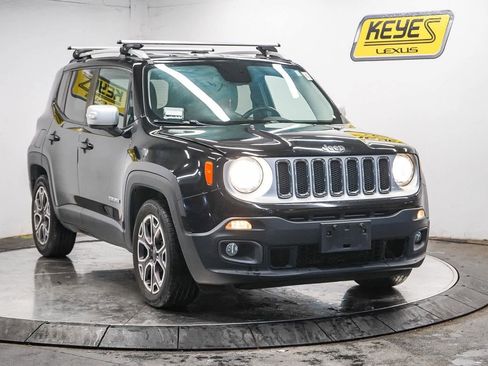 Used 2016 Jeep Renegade Limited image 5