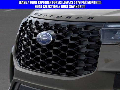 New 2026 Ford Explorer ST-Line w/ ST-Line Street Pack AWD/4WD image 17