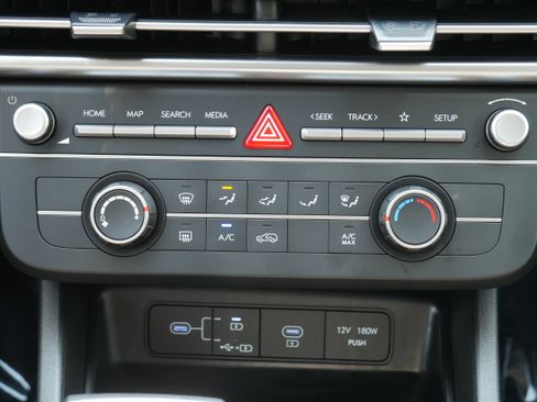 Used 2026 Hyundai Tucson SE AWD/4WD image 19