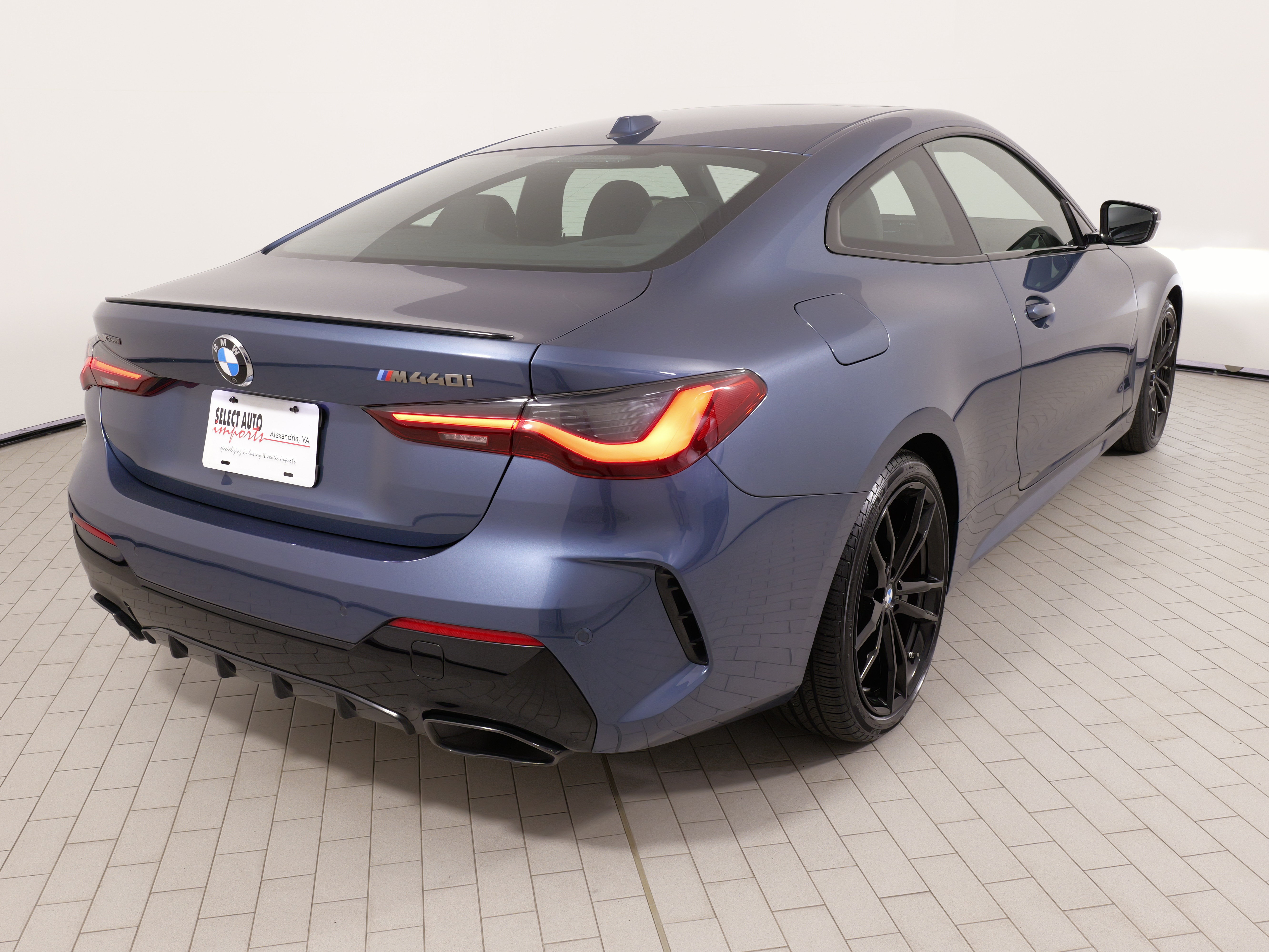 Used 2024 BMW 440i xDrive Coupe w/ Premium Package AWD/4WD image 12
