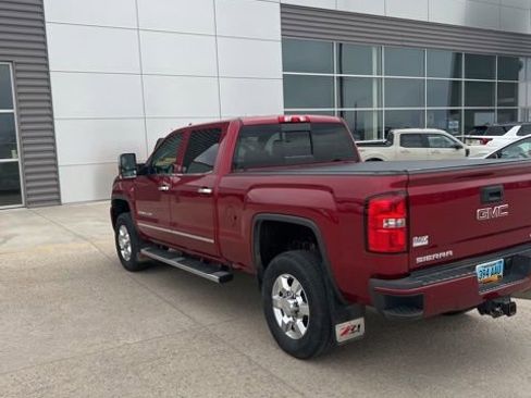 Used 2019 GMC Sierra 3500 Denali w/ Duramax Plus Package AWD/4WD image 7