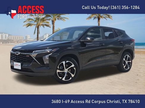 Used 2025 Chevrolet Trax RS FWD image 1