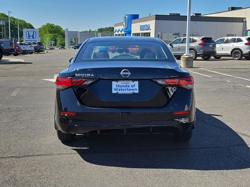 Used 2025 Nissan Sentra S FWD image 6