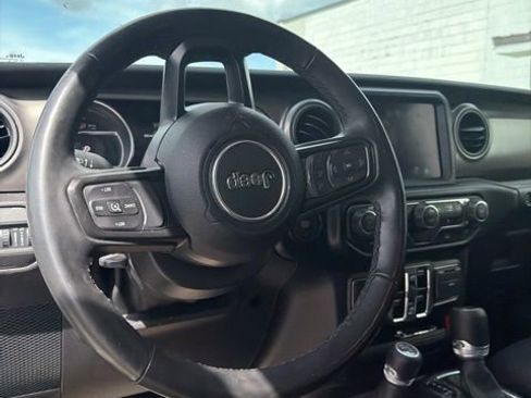 Used 2022 Jeep Wrangler Unlimited Sport image 9