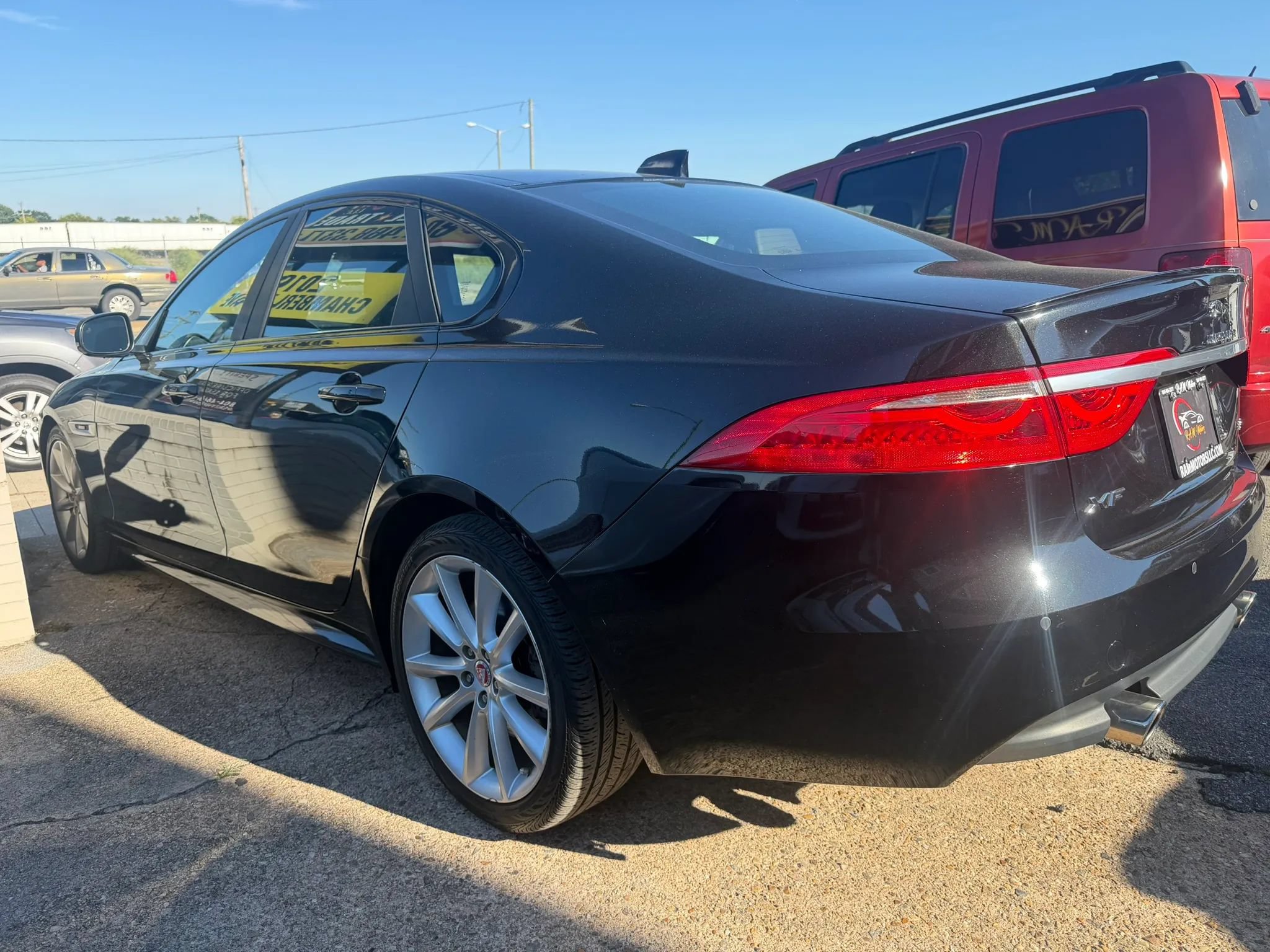 Used 2016 Jaguar XF R-Sport RWD image 4