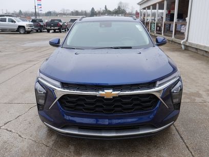 Used 2024 Chevrolet Trax LT w/ Driver Confidence Package