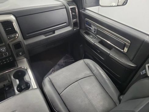 Used 2018 RAM 2500 Laramie w/ Sport Appearance Group AWD/4WD image 17