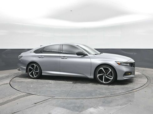 Used 2020 Honda Accord Sport image 8