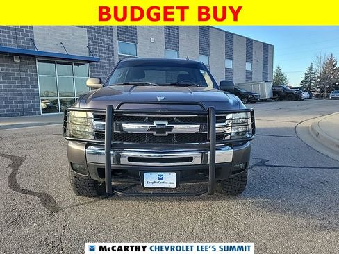 Used 2011 Chevrolet Silverado 1500 LT w/ All-Star Edition image 2