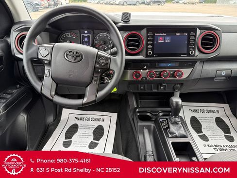Used 2022 Toyota Tacoma SR AWD/4WD image 32