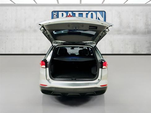 Used 2023 Chevrolet Equinox LS AWD/4WD image 24