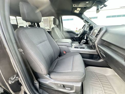 Used 2019 Ford F150 XLT w/ Equipment Group 302A Luxury AWD/4WD image 27