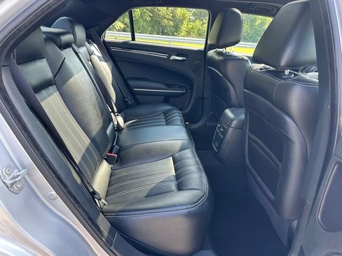 Used 2022 Chrysler 300 S RWD image 20
