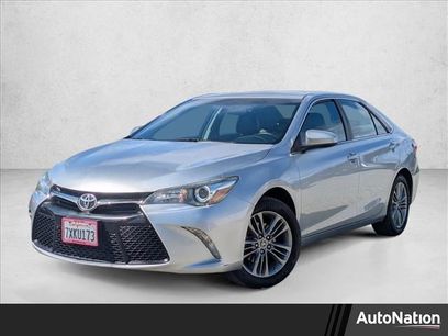Used 2017 Toyota Camry SE w/ Moonroof Package