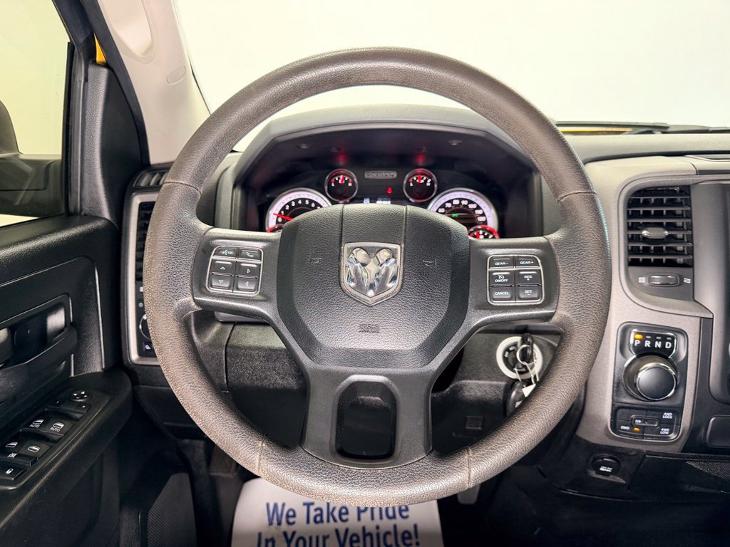 Used 2019 RAM 1500 Express w/ Wheel & Sound Group AWD/4WD image 14