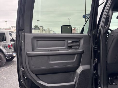 New 2026 RAM 3500 Tradesman AWD/4WD image 22
