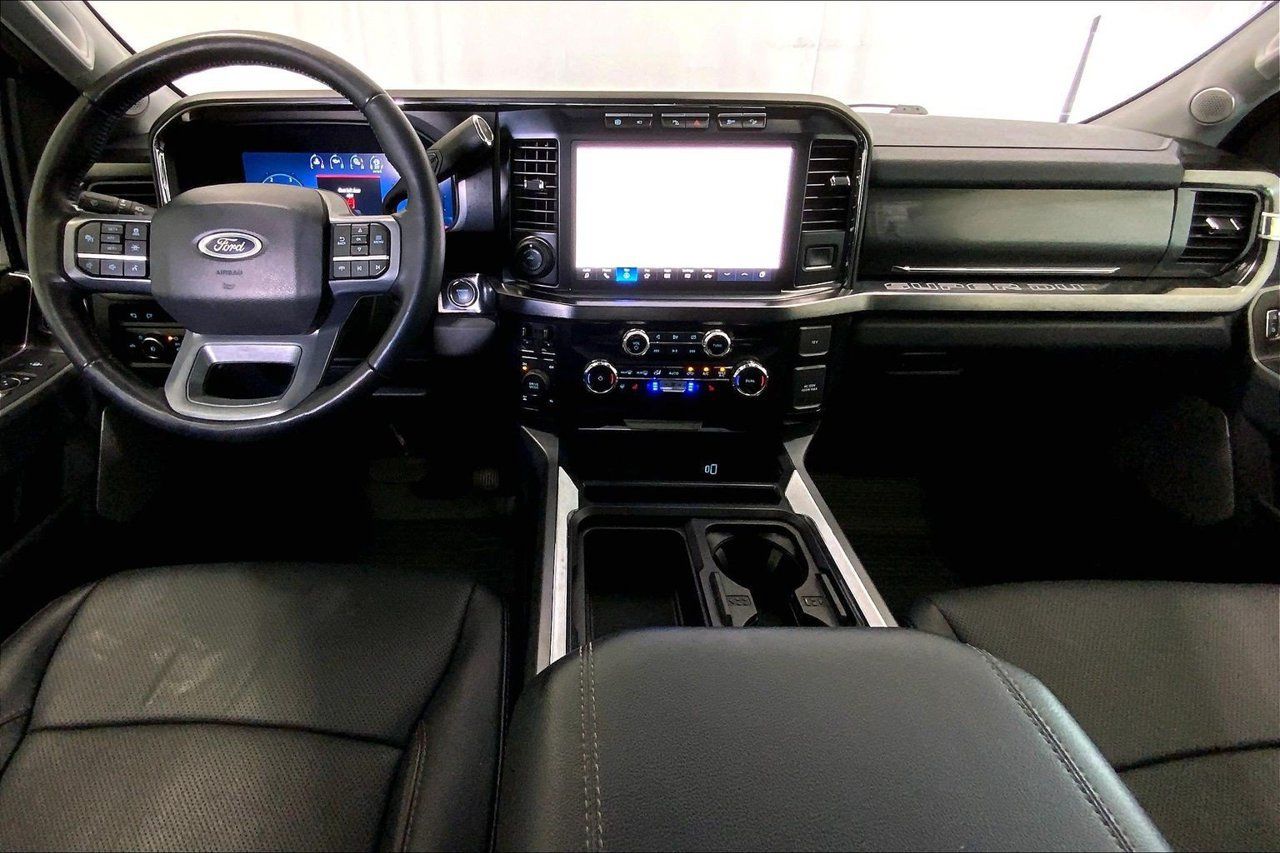 Used 2024 Ford F250 Lariat w/ Lariat Ultimate Package AWD/4WD image 15