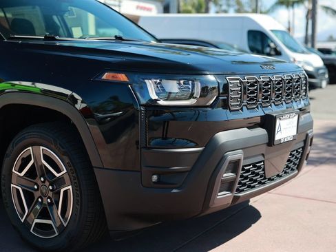 New 2026 Jeep Cherokee Laredo AWD/4WD image 7