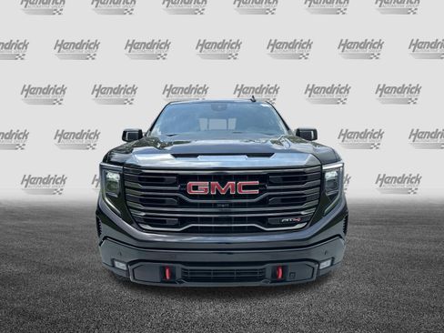 Used 2023 GMC Sierra 1500 AT4 w/ AT4 Premium Package AWD/4WD image 3