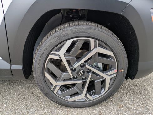 New 2026 Hyundai Kona SEL Premium FWD image 12