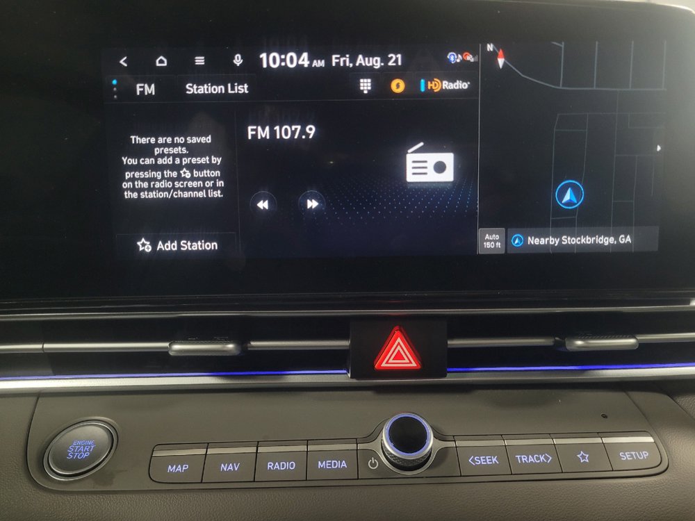 Used 2025 Hyundai Elantra SEL FWD image 25