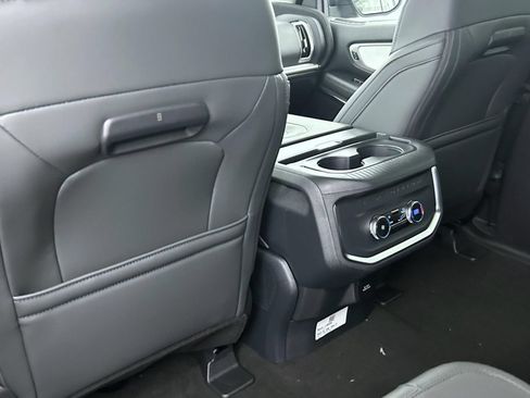 New 2027 Ford Expedition Max Active AWD/4WD image 23