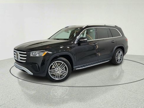 Certified 2026 Mercedes-Benz GLS 450 4MATIC image 1