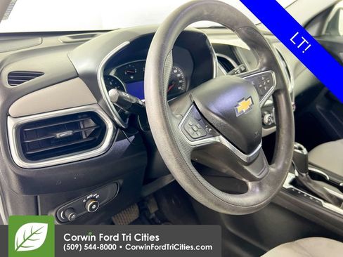Used 2020 Chevrolet Equinox LT AWD/4WD image 3