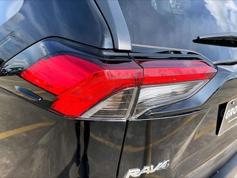 Used 2024 Toyota RAV4 LE image 29