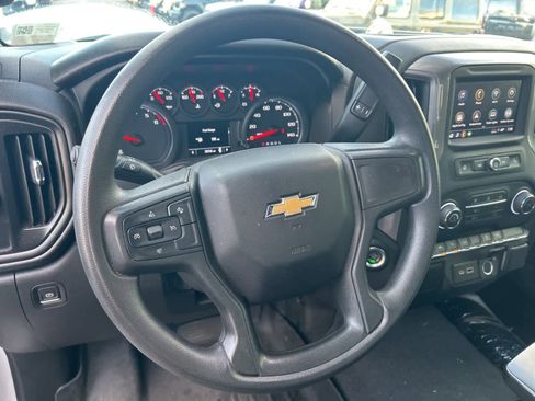Used 2022 Chevrolet Silverado 1500 Custom image 28