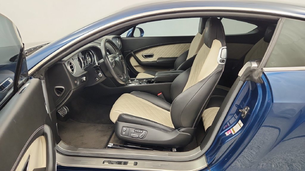 Used 2016 Bentley Continental GT V8 S AWD/4WD image 25