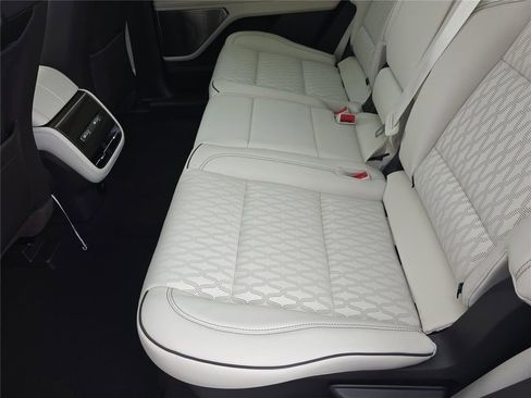 New 2026 Lincoln Nautilus Black Label AWD/4WD image 11