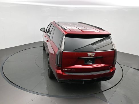 Used 2025 Cadillac Escalade ESV Sport Platinum w/ LPO, Floor Liner Package AWD/4WD image 55