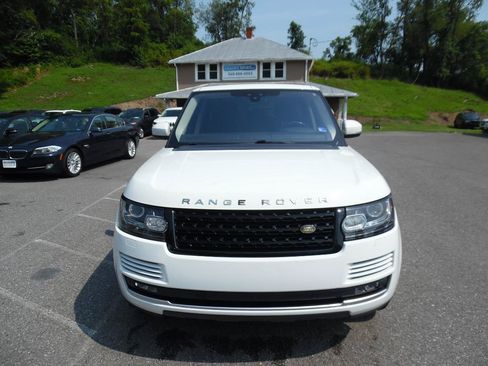 Used 2017 Land Rover Range Rover HSE AWD/4WD image 9