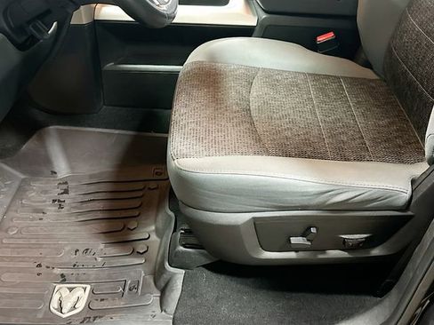 Used 2018 RAM 1500 Big Horn image 19