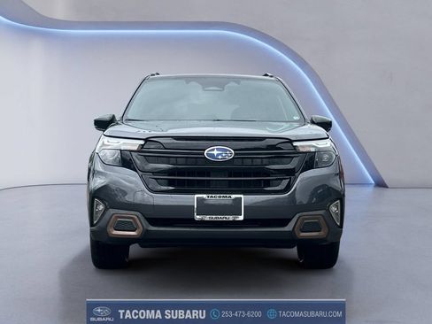 Used 2025 Subaru Forester Sport w/ Popular Package #1 AWD/4WD image 8